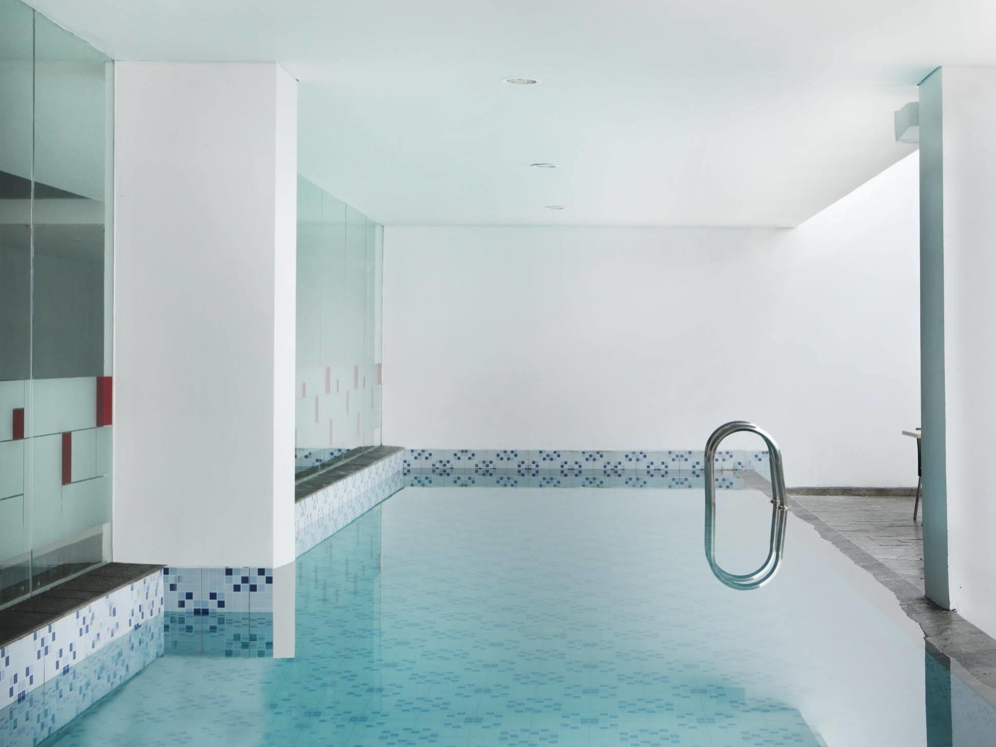 Amaris Hotel Malang Exteriör bild
